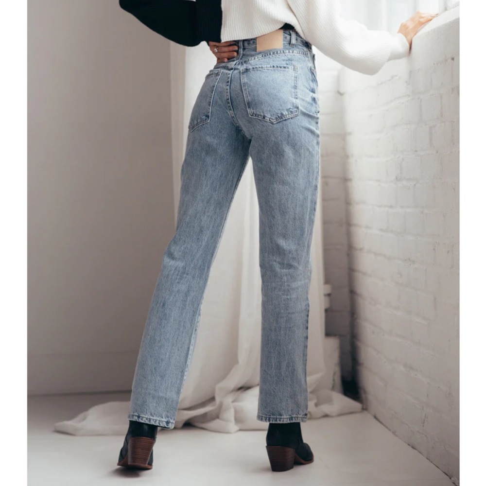 NWT Vestique Rowan Denim Jeans. Size 30
